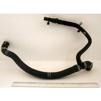 Defender TD5 Bottom Radiator Hose 4A673267> PCH002280