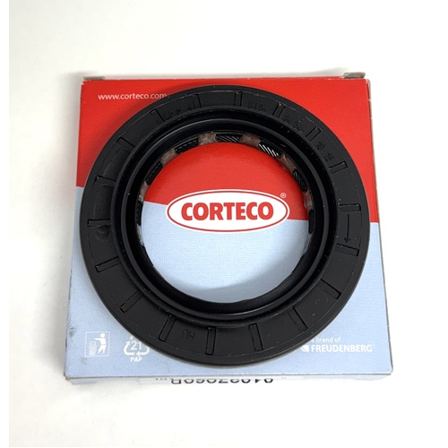 Oil Seal Rear Diff Pinion Disco3+4